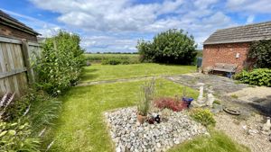 Photo 16- click for photo gallery